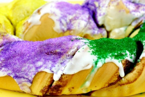NolaCajun Gourmet Filled King Cake (14 Flavors)