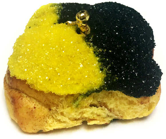 NolaCajun Gourmet Black and Gold Baby King Cake